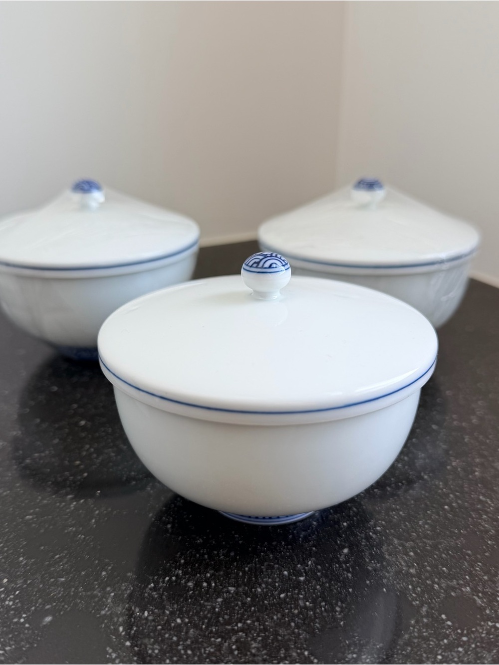 Japanese Vintage White Porcelain 3 teacup with lids with Blue Trim